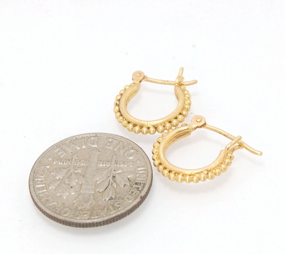 Etruscan hoops in 14k Gold - in 5 sizes