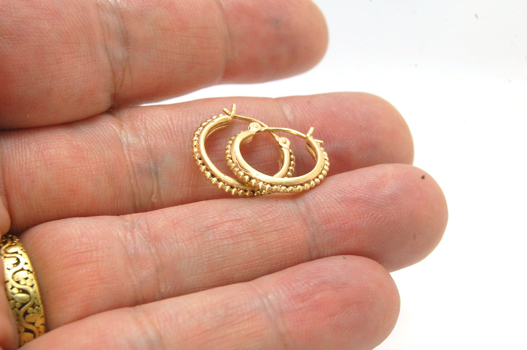 Etruscan hoops in 14k Gold - in 5 sizes