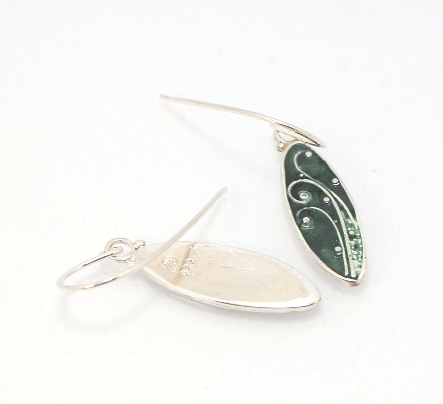 Enameled Sterling Fern Earrings -Oval -Large - Choice of 8 colors These are my longest fern ovals and they can be enameled in 8 colors for you! Prussian Blue, Icy Blue, Turquoise, Oil Gray, Forest Green, Jade Green, Sage Green or Periwinkle BlueGreen.Thes