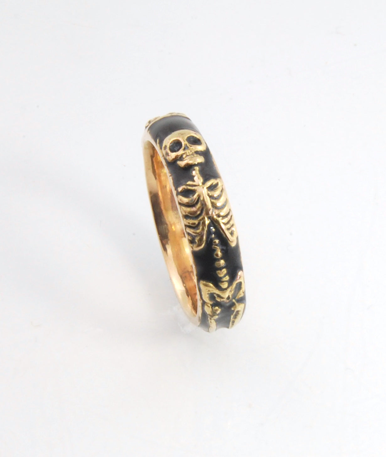 Memento Mori Skeleton Ring in 14k gold with enamel - Large - 5mm