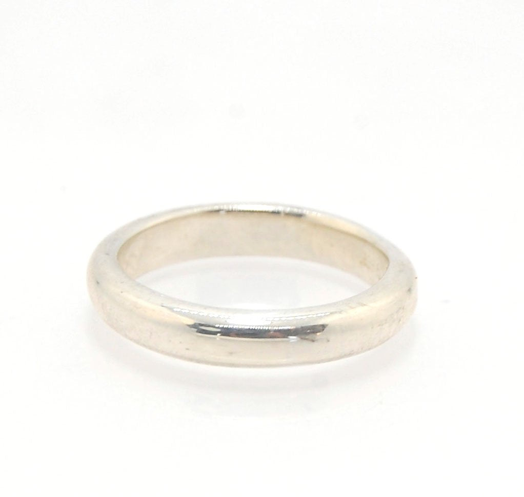 Heavy Half Round Plain Band - 4.1mm wide x 2.4mm thick in Gold or Silver Let me make you a ring!This half round plain band is carved in wax on a lathe and cast in my studio and hand finished to your specifications. 4.1mm wide x 2.4 mm thick.This half roun