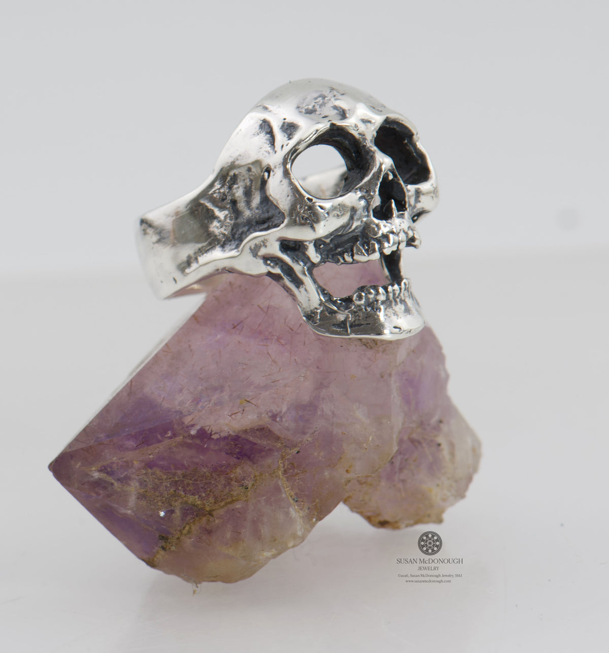 Screaming into the Void Skull Ring