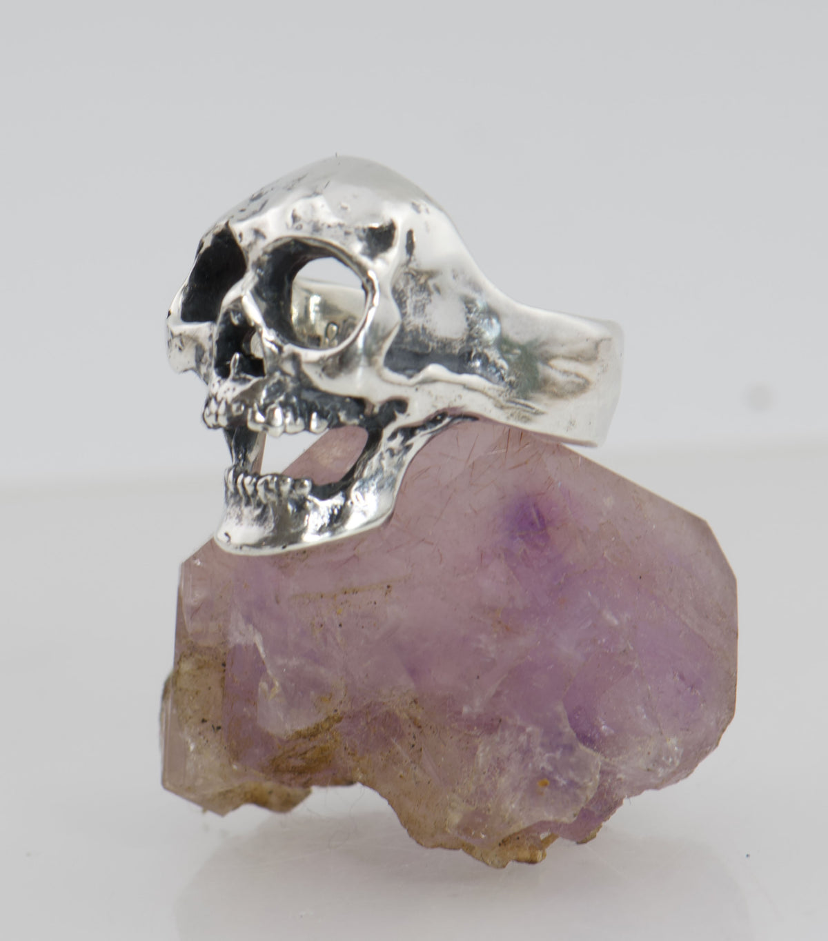 Screaming into the Void Skull Ring