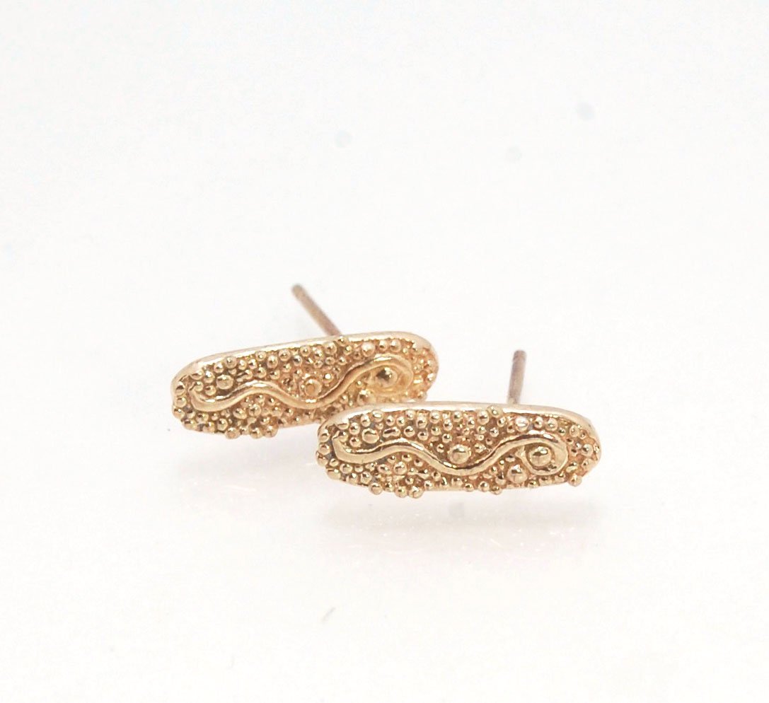 Seaweed Post Earrings - Large -in Sterling Silver or 14k gold These are the largest of my 2 seaweed detailed post earrings and are cast in sterling from an original granulated pair I designed to go with my Seaweed Collection.Cast in sterling using the pro