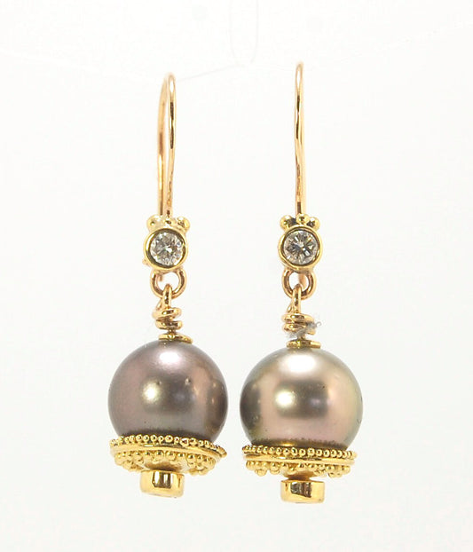 VS Diamonds and Round South Sea Pearl Dangle Drop Earrings with 18k Granulation These may be the prettiest things I have ever made. The 18k granulation caps have a classical granulation pattern with super small granules around the edge with a G+ Sl1 2mm r