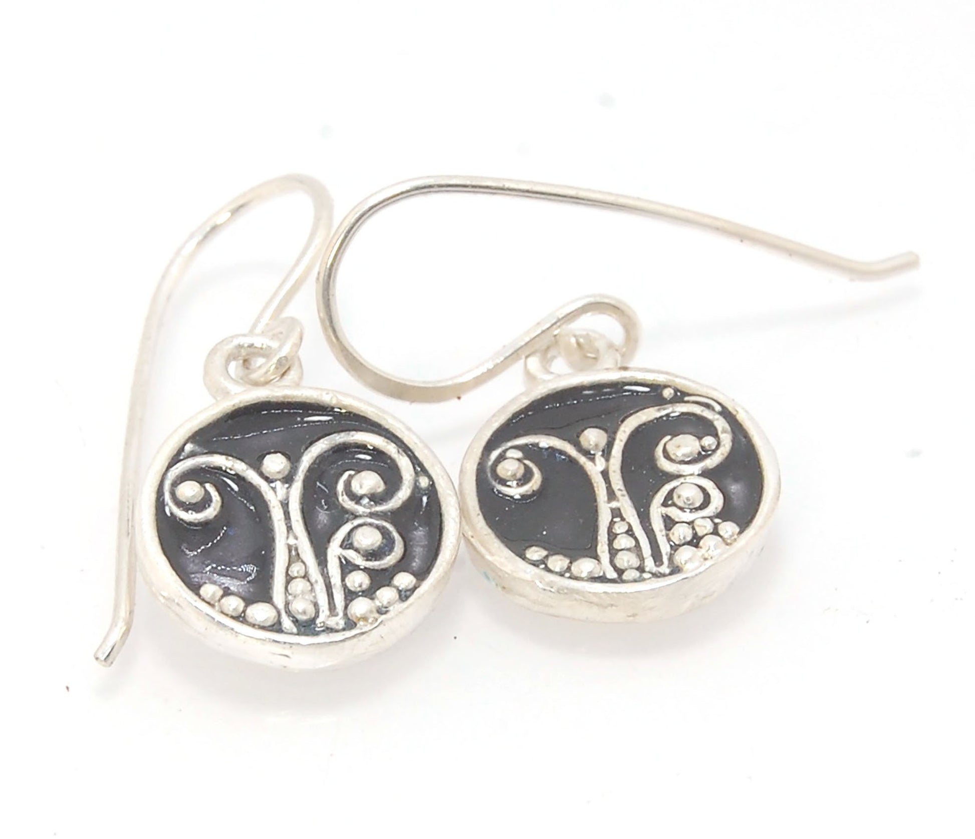 Black Enameled Sterling Fern Circle Earrings - 12mm cast granulation,Enameled,Enameled earrings,fine silver granulation,silver,vitreous enamel,Yellow These small silver earrings are enameled in dark black!These are cast from a wax mold of a granulated fer