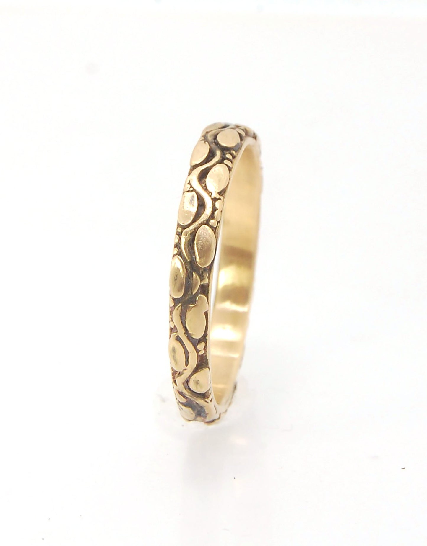 Ovals Pattern Band -3mm- Order in any size -14k, 18k, FS or Sterling This is a 3mm patterned band with small oval and small granules around a wavy center line. This is a cast version of a striking and fun band I originally made in fine silver using the pr