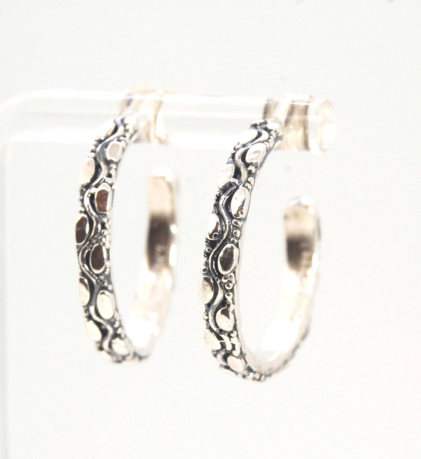 Ovals Pattern Hoop Posts - Sterling Silver - in 3 SIZES These Hoop posts are made from an Ovals pattern with heavy granules and ingot slices and have a sterling silver post and earnut. These Ovals Hoop Posts come in 3 sizes Large - 3mm wide and 1.25” in d